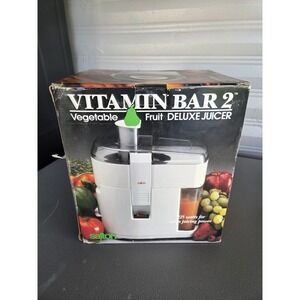 Salton Vitamin Bar 2 JC4 Fruit Vegetable Deluxe Juicer 225 Watts NIB  Easy Clean